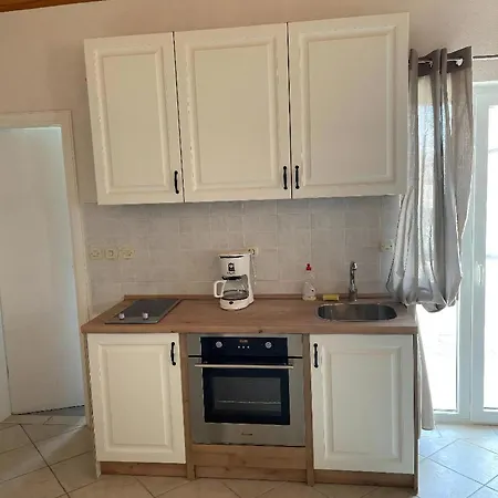 Gesamte In Mit Grossem Balkon Appartement *